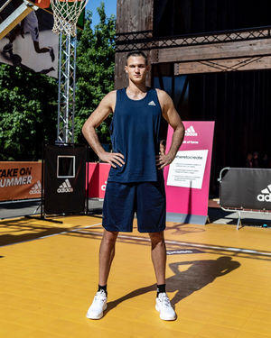 Image post by @adidasita on Instagram