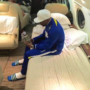 Image post by @floydmayweather on Instagram