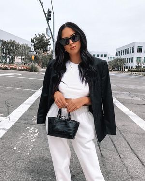 Image post by @nikkimkraemer on Instagram