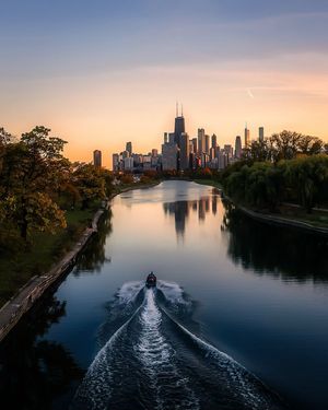 Image post by @360chicago on Instagram