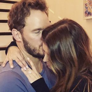 Image post by @theknot on Instagram