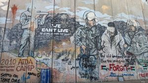 Image post by @breyeschow on Instagram