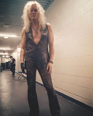 Image post by @defleppard on Instagram