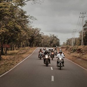 Image post by @boldriders on Instagram