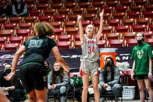 Image post by @suuwbasketball on Instagram