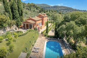 Image post by @christiesrealestate on Instagram