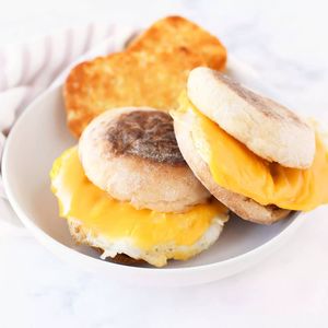 Image post by @sizzlingeats on Instagram