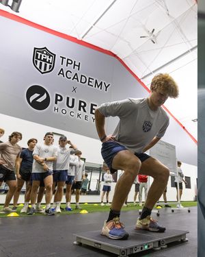 Image post by @purehockey on Instagram