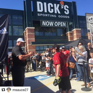 Image post by @dickssportinggoods on Instagram