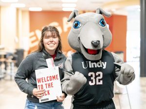 Image post by @uindy on Instagram