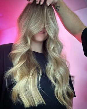 Image post by @behindthechair_com on Instagram