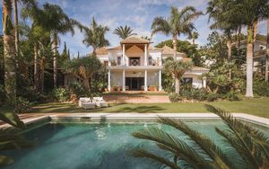 Image post by @christiesrealestate on Instagram