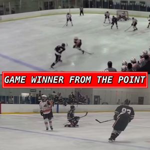 Image post by @collegehockeybuzz on Instagram