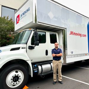 Image post by @jkmoving on Instagram