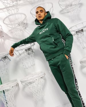 Image post by @footlocker on Instagram