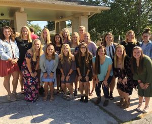 Image post by @leeusoftball on Instagram