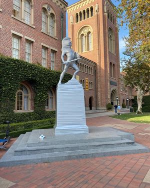 Image post by @uscdornsife on Instagram