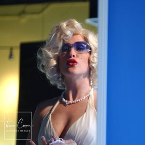 Image post by @lightboximages on Instagram