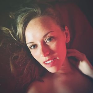 Image post by @amandabolinphotography on Instagram