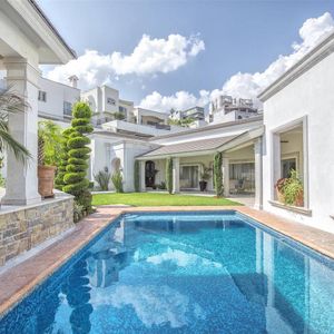 Image post by @christiesrealestate on Instagram