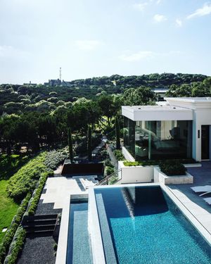 Image post by @christiesrealestate on Instagram