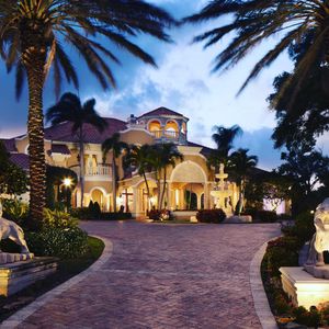 Image post by @christiesrealestate on Instagram
