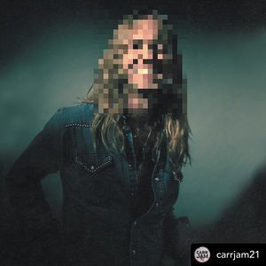 Image post by @itsphilipshouse on Instagram