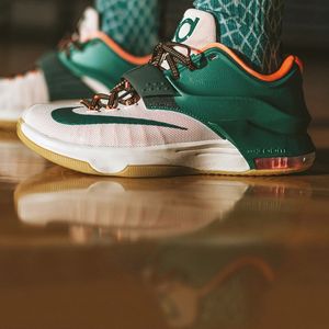 Image post by @nikebasketball on Instagram