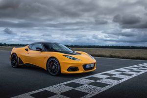 Image post by @lotuscars on Instagram