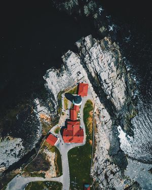 Image post by @dronepals on Instagram