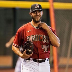 Image post by @dbacks on Instagram