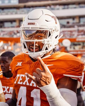 Image post by @texasfootball on Instagram