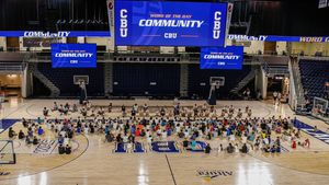 Image post by @cbumbb on Instagram