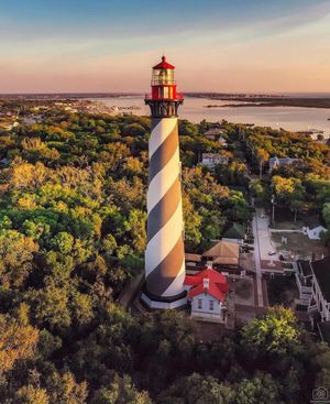 Image post by @stauglighthouse on Instagram