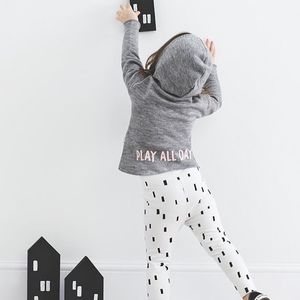 Image post by @shopoutoftown on Instagram