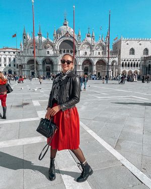 Image post by @donnavekic on Instagram
