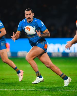 Image post by @theparraeels on Instagram
