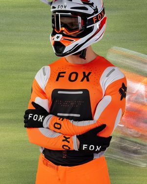 Image post by @foxmoto on Instagram
