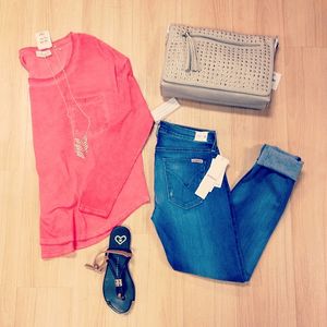 Image post by @shopoutoftown on Instagram