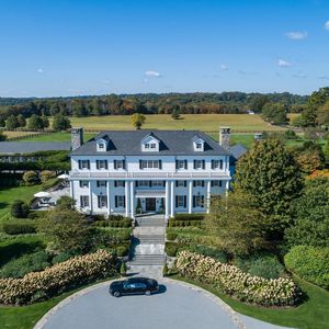 Image post by @christiesrealestate on Instagram