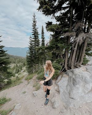 Image post by @taytay_kendall on Instagram
