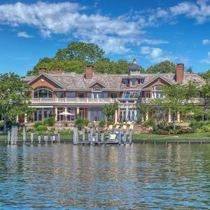 Image post by @christiesrealestate on Instagram