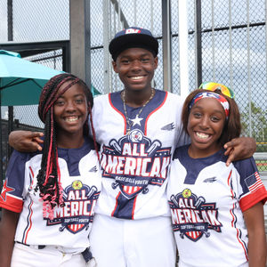 Image post by @softballyouth on Instagram