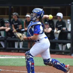 Image post by @hofstrasoftball on Instagram