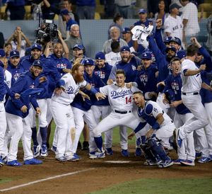 Image post by @losdodgers on Instagram