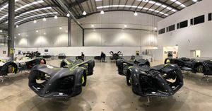 Image post by @lucasdigrassi on Instagram