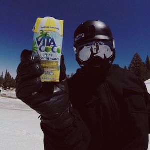 Image post by @uscskiandsnowboard on Instagram