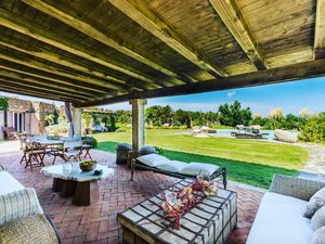 Image post by @christiesrealestate on Instagram