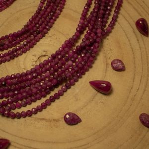 Image post by @beadcache on Instagram