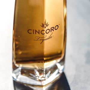 Image post by @cincoro on Instagram